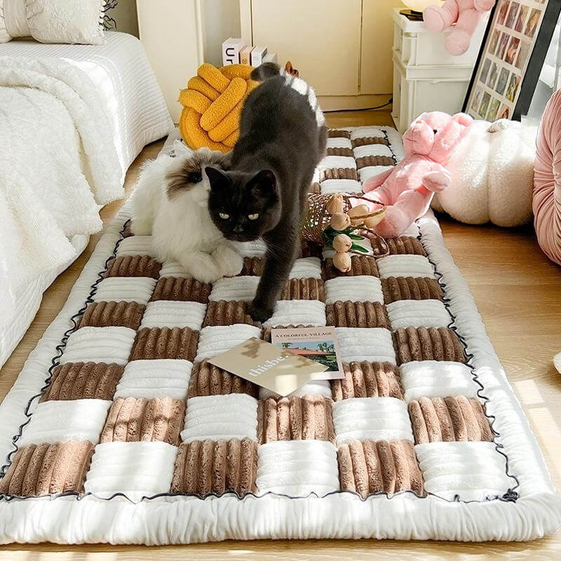 PetGuard™ – Quilted Scratch-Resistant Sofa Cover