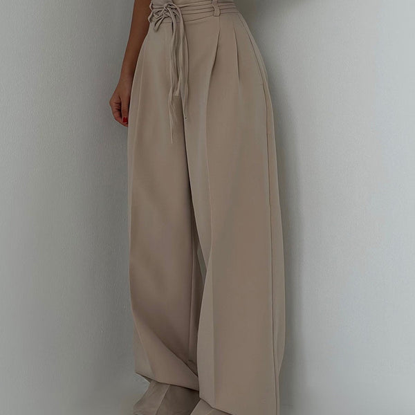 Sloane™ Streamline Your Look