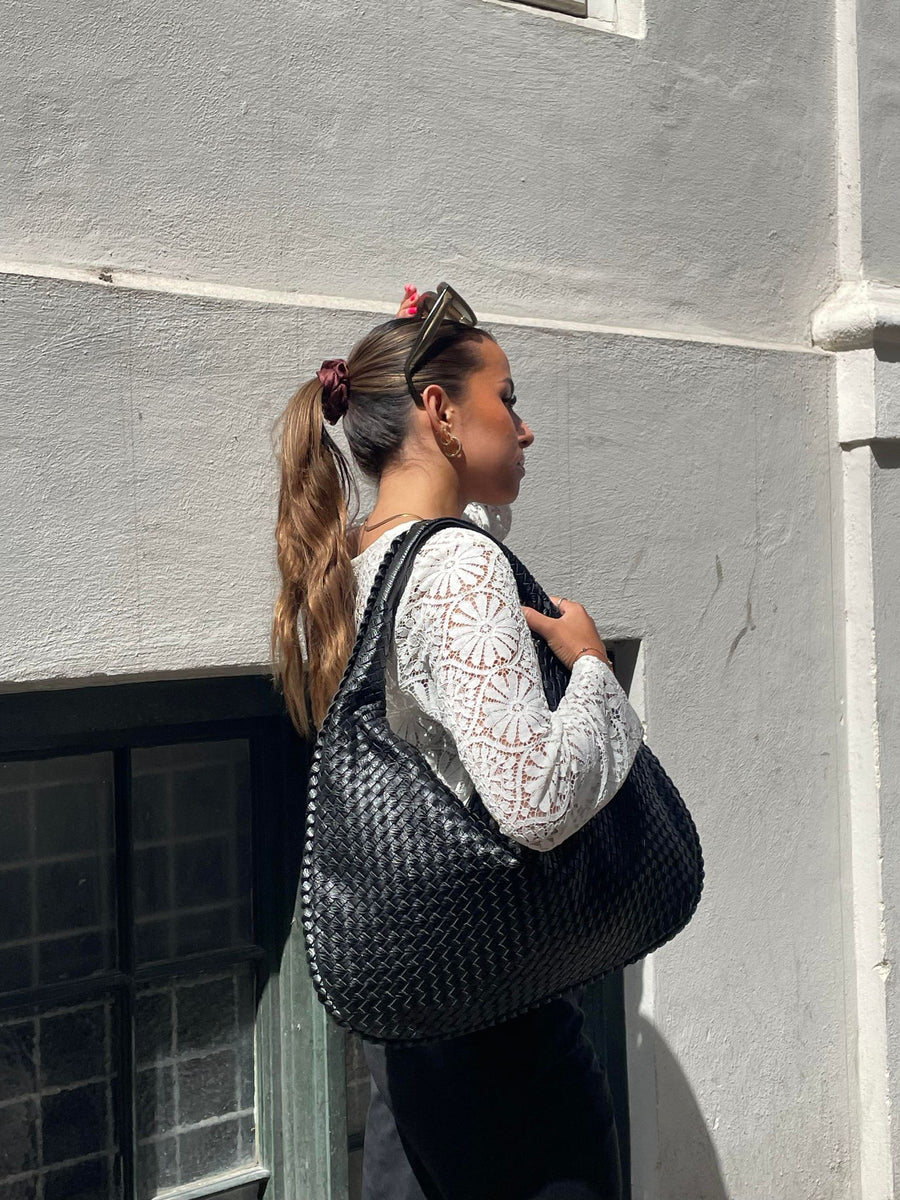UrbanMuse™ – Style, space, and confidence in one perfect bag