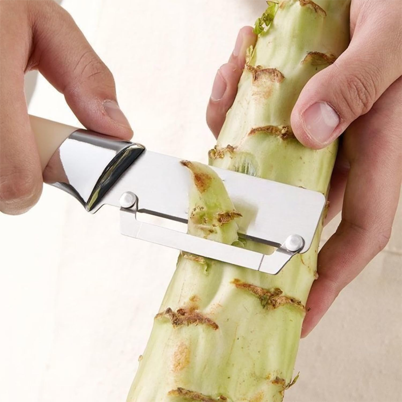 Multifunctional kitchen fruit peeling tool