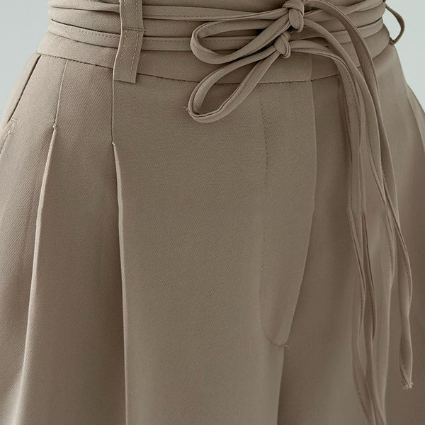 Sloane™ Streamline Your Look