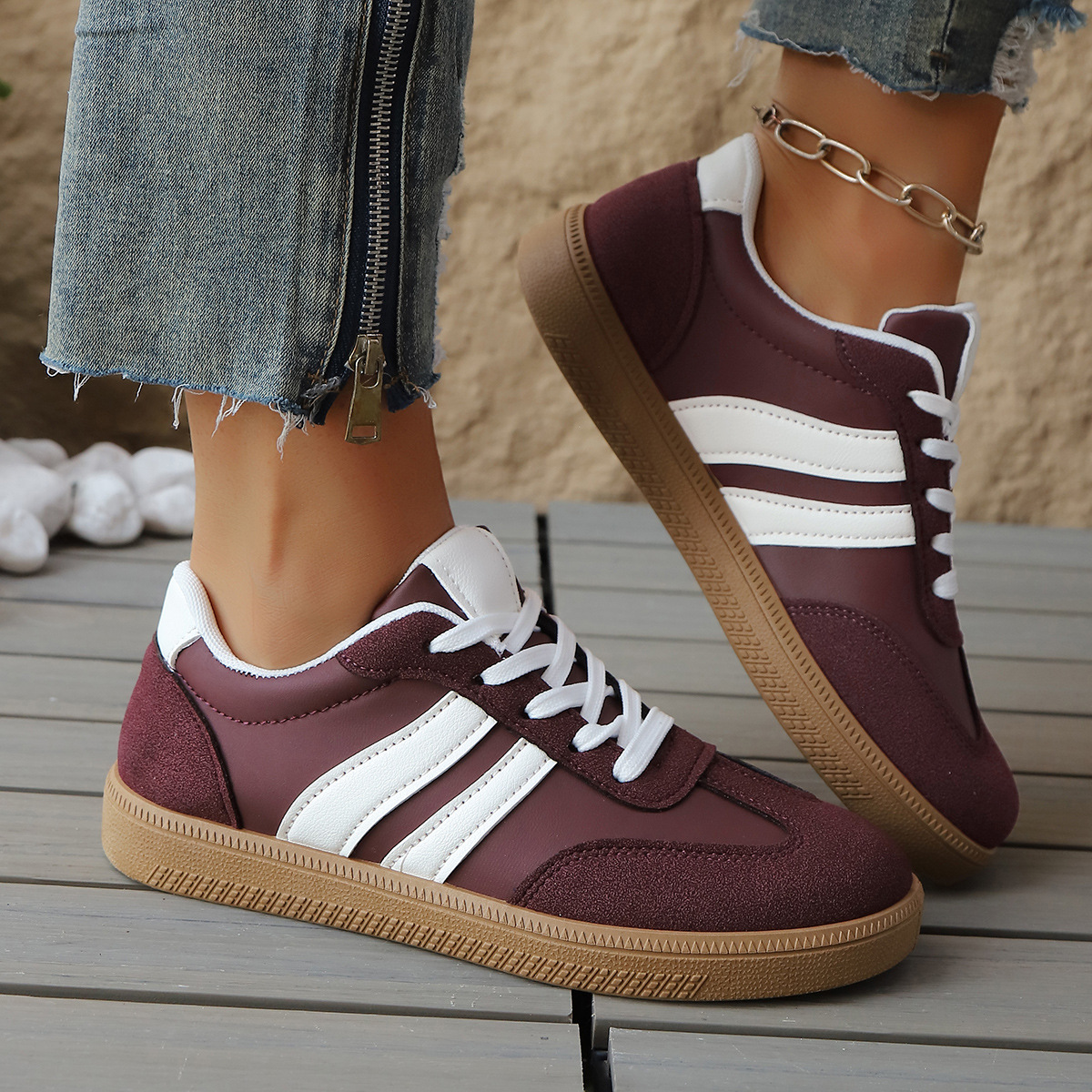 Veylor — Retro 80s Leather Sneakers with Cushioned Gum Sole