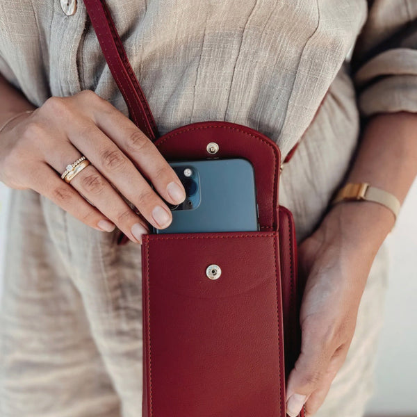 Taylor™ | The Only Wallet You’ll Ever Need
