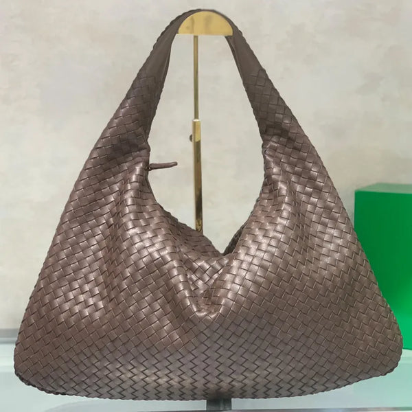 Woven Leather Underarm Shoulder Bag – High-Quality Cowhide Tote with Zipper Closure