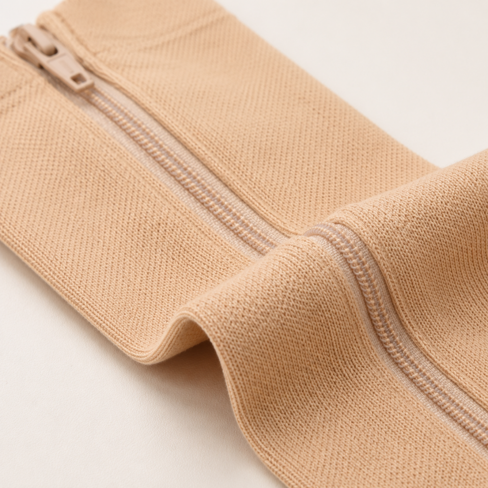 MamaLuxe™ – Comfortable compression socks for pregnancy and easy use