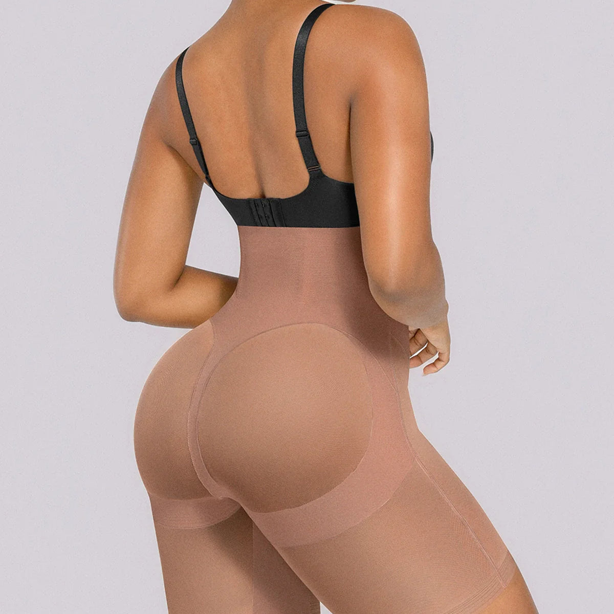 BOOT-YEAH™ MeshSmooth™ High-Waisted Mid Thigh Short