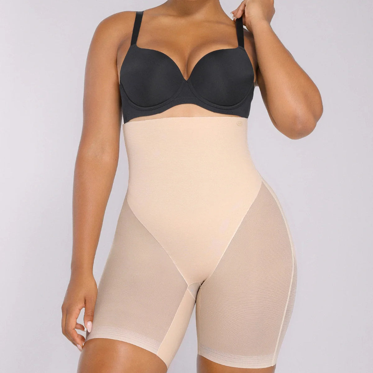 BOOT-YEAH™ MeshSmooth™ Hochgeschnittene, mittellange Shorts