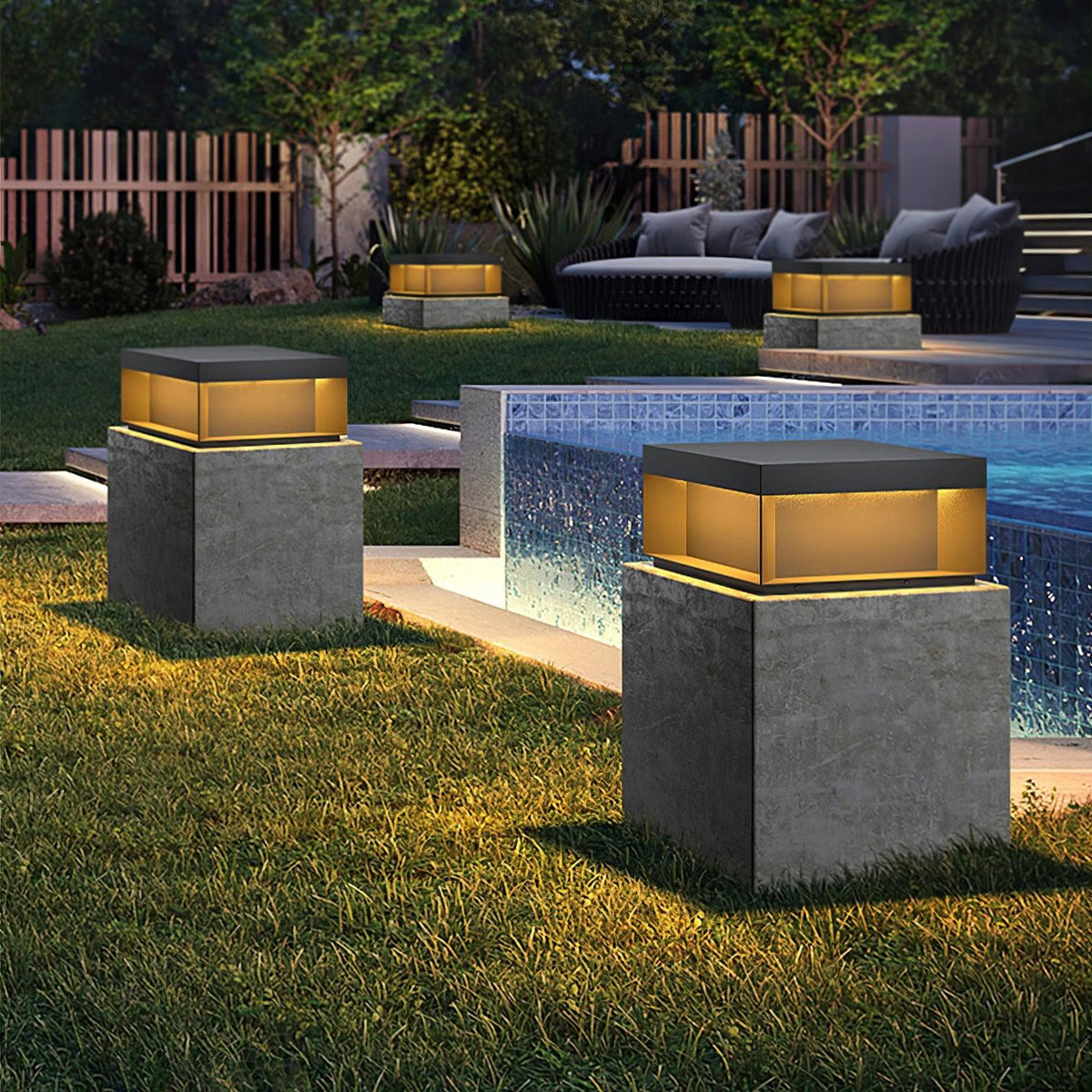 Outdoor post light with solar energy