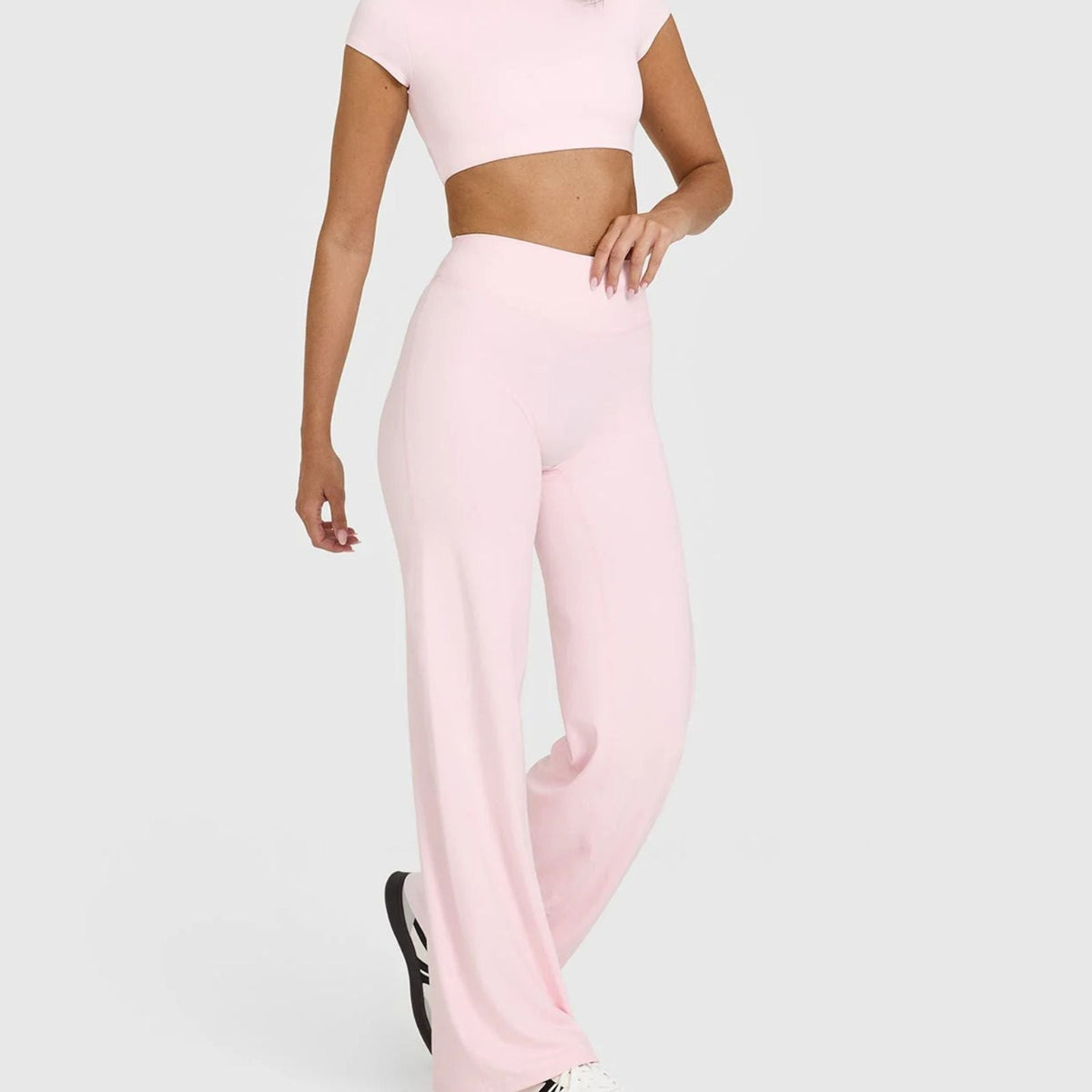 Flow High-Rise Straight Leggings