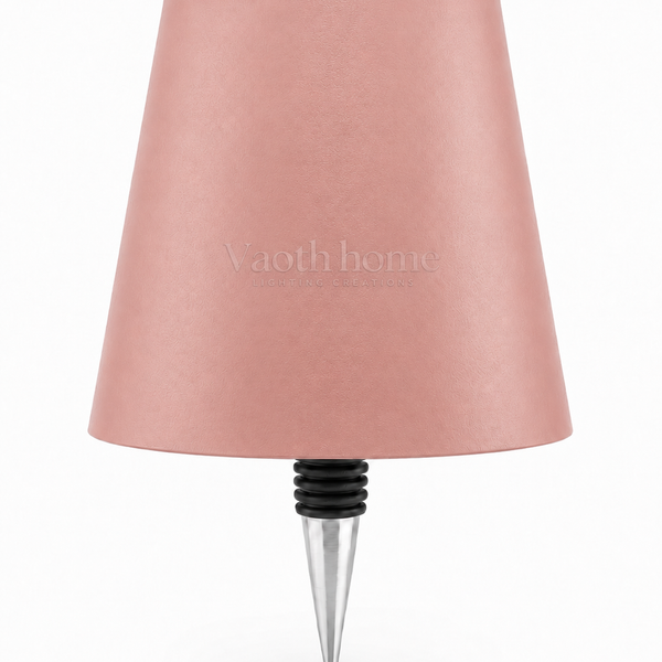 Luminova™ – Wireless bottle light with USB-C
