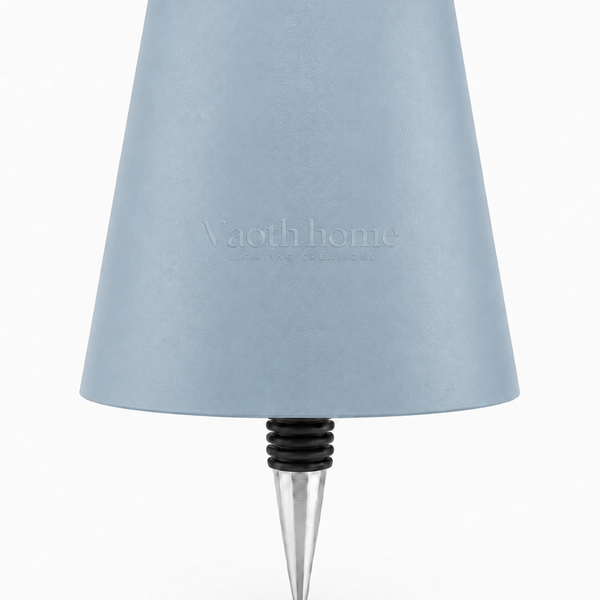 Luminova™ – Wireless bottle light with USB-C