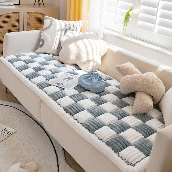PetGuard™ – Quilted Scratch-Resistant Sofa Cover