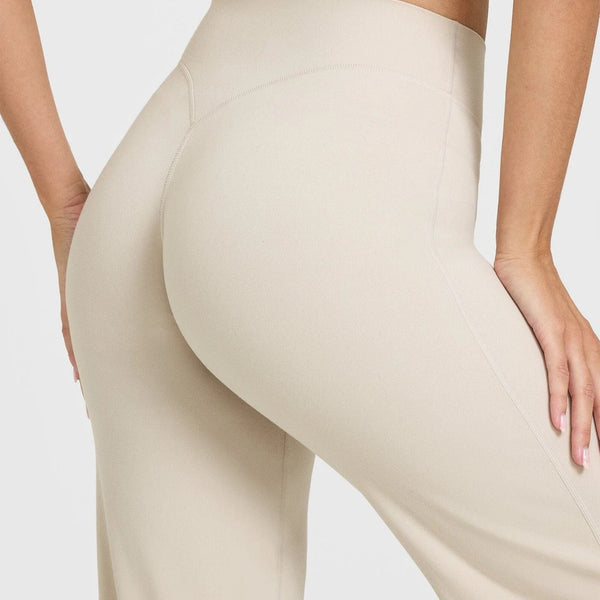 Flow High-Rise Straight Leggings