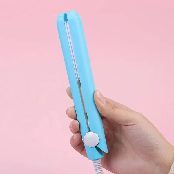 CurlOn | Compact Mini Hair Curler for Soft Waves and Defined Curls