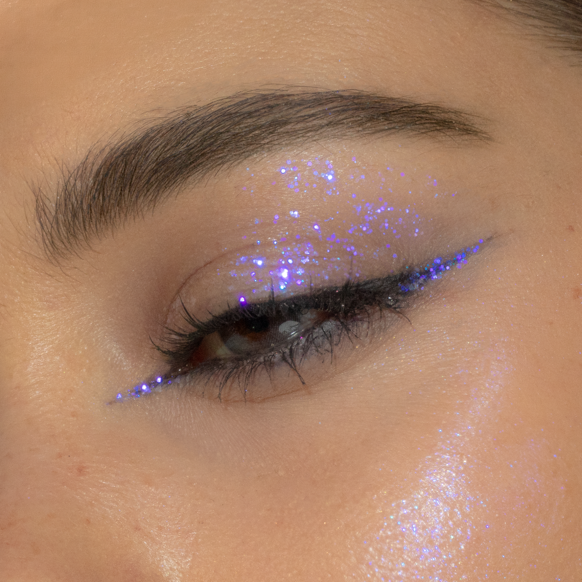 CosmiGlitz™ – Glitter Gel Concentrate for Shimmering Creations