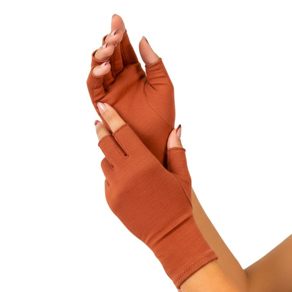 Premium Onecompress™ Gloves Reduce Stiffness for Better Hand Movement