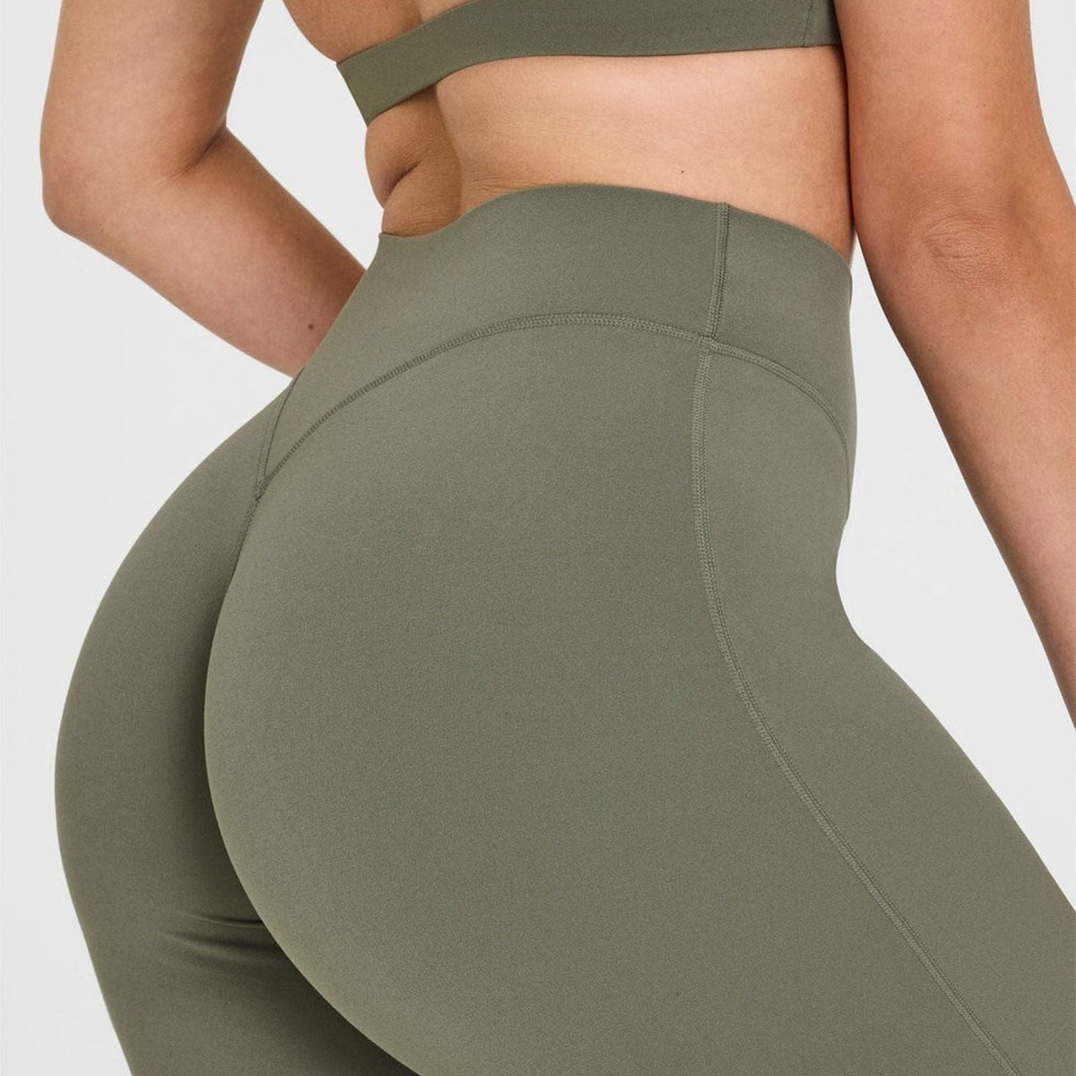Flow High-Rise Straight Leggings