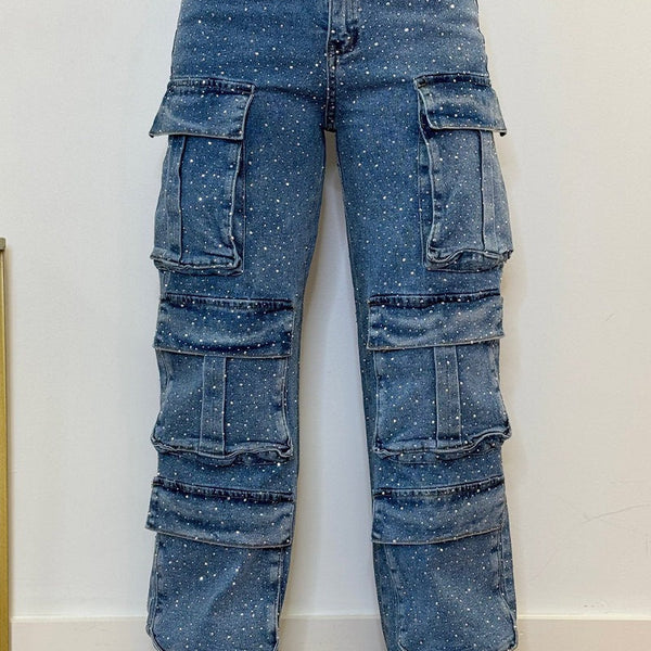 Amira™ – Trage Deinen selbstbewussten Look mit komfortabler, stilvoller Bewegungsfreiheit [50% Rabatt]