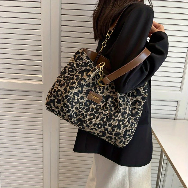 Livia Leopard Luxe Bag – Chic and Stylish Animal Print Handbag