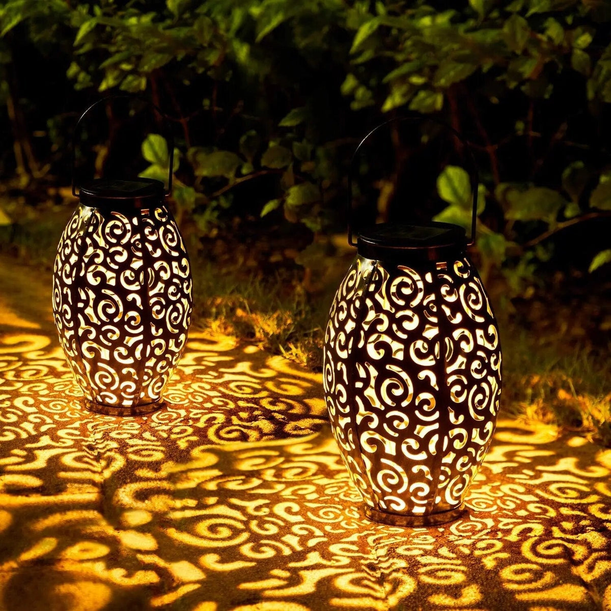 1+1 Free | Solar Lantern