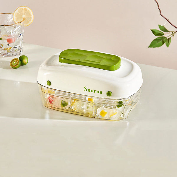 Large-Capacity Press Ice Tray: Drawer-Style Design
