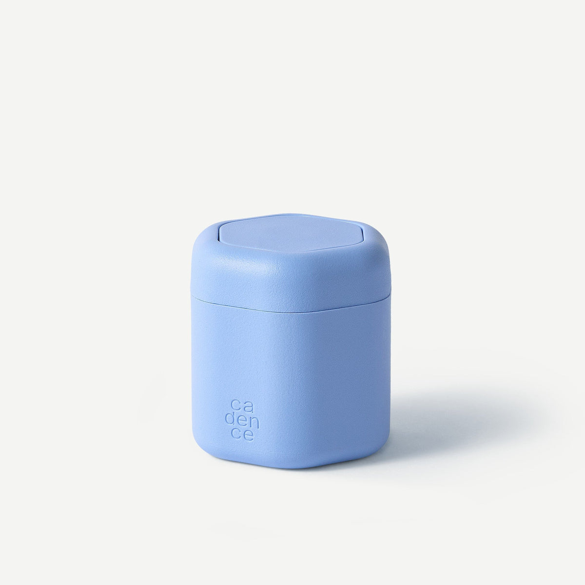 Medium Capsule Keeps Travel Essentials Secure and Organized