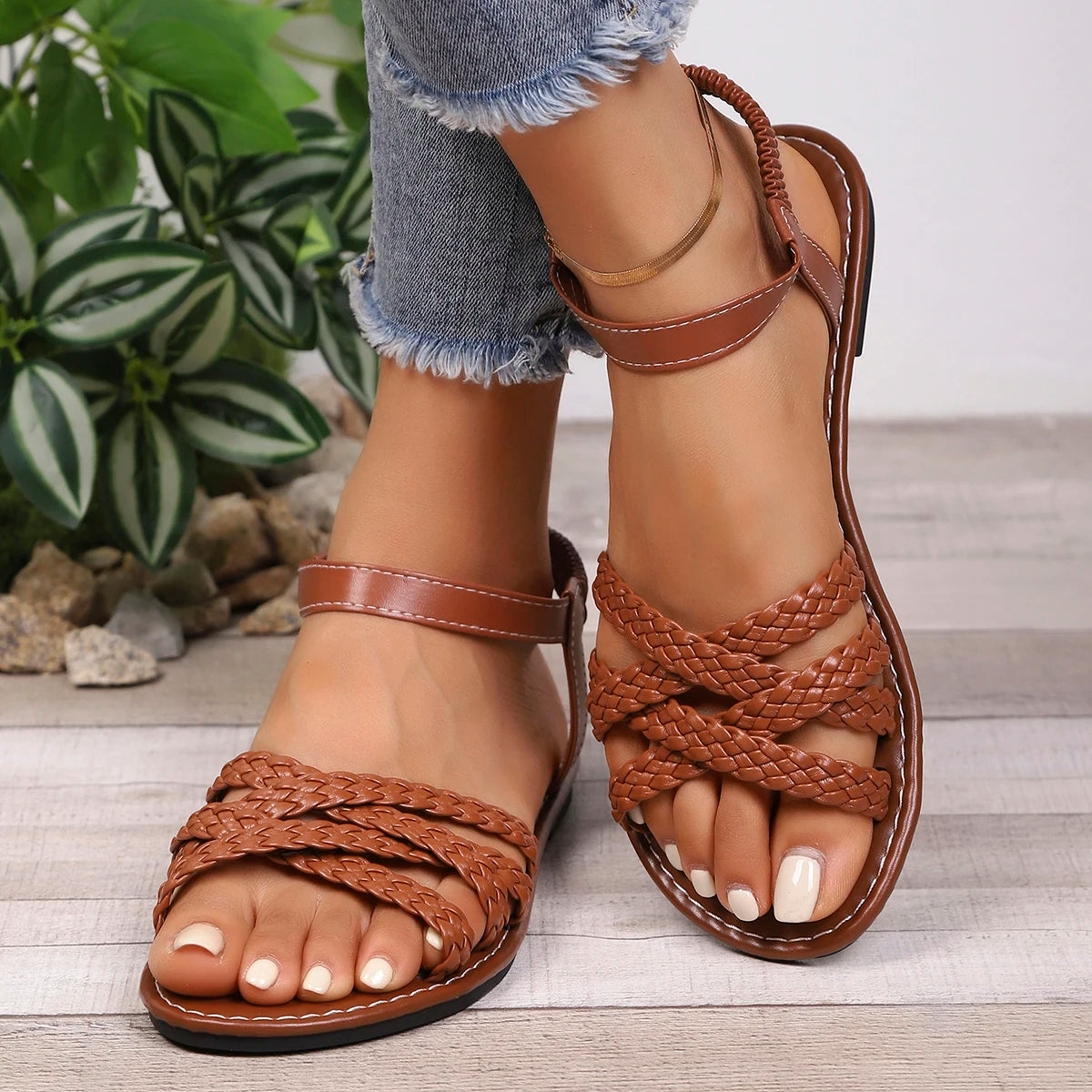 Vireoa — Artisan Vegan Leather Sandals with Cushioned Sole