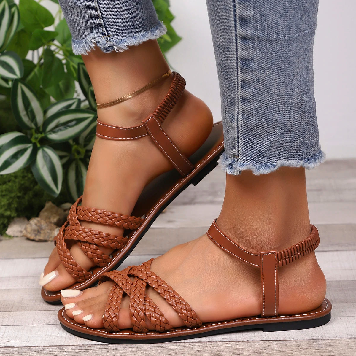 Vireoa — Artisan Vegan Leather Sandals with Cushioned Sole