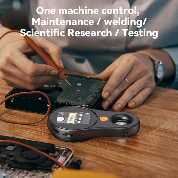 MagniView – Portable Handheld Magnifying Glass