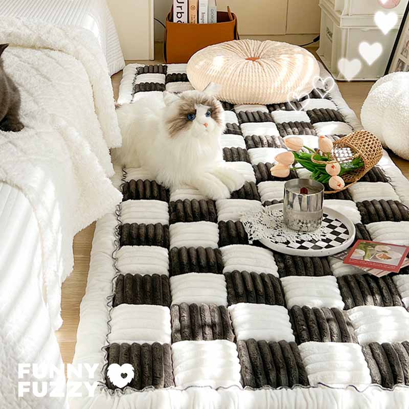 PetGuard™ – Quilted Scratch-Resistant Sofa Cover