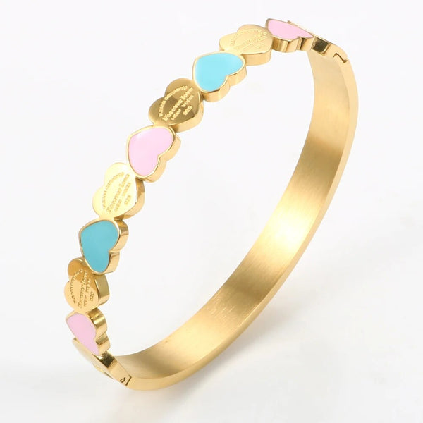 Sweet Hearth Bracelet – Stylish Heart Jewelry Accessory