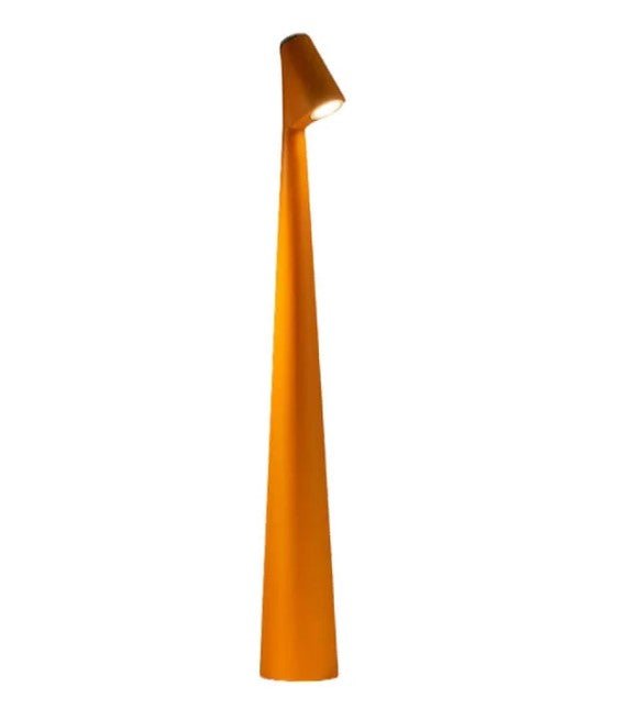 LuminaVista™ I Portable Table Lamp