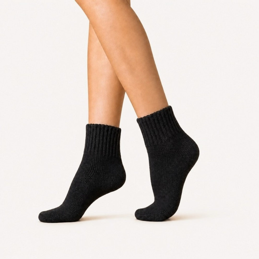 Knitelle™ – Stylish Slouchy Boot Socks for Cozy Comfort