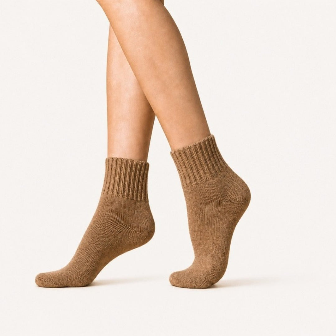 Knitelle™ – Stylish Slouchy Boot Socks for Cozy Comfort