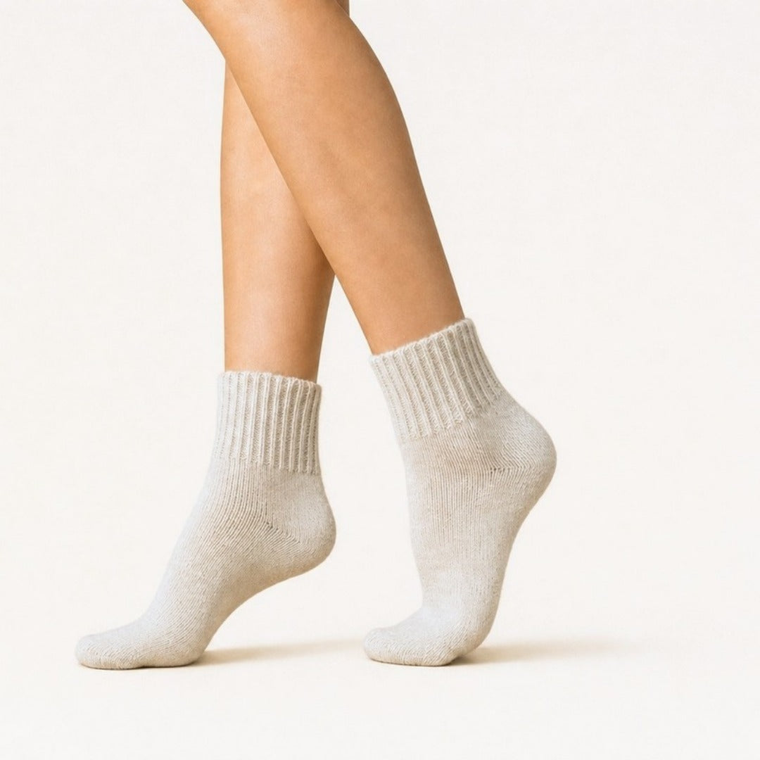 Knitelle™ – Stylish Slouchy Boot Socks for Cozy Comfort